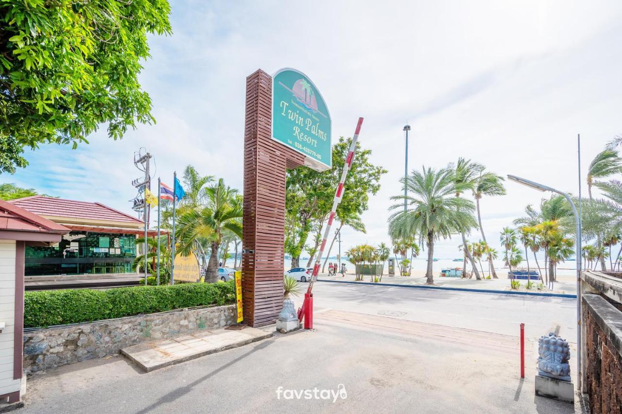 Twin Palms Suites And Residence Pattaya Exterior photo